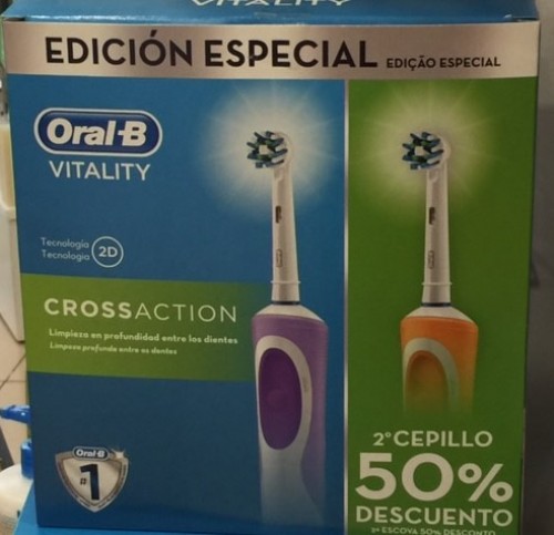 ORAL B CEPILLO ELECTRICO DUPLO VITALITY CROSS